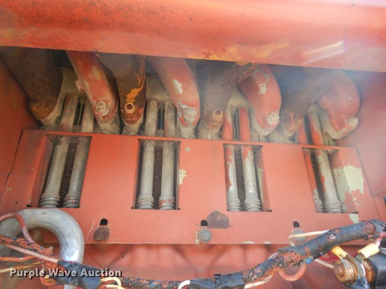 image for item HN9419 1982 Ditch Witch 6510  rock saw