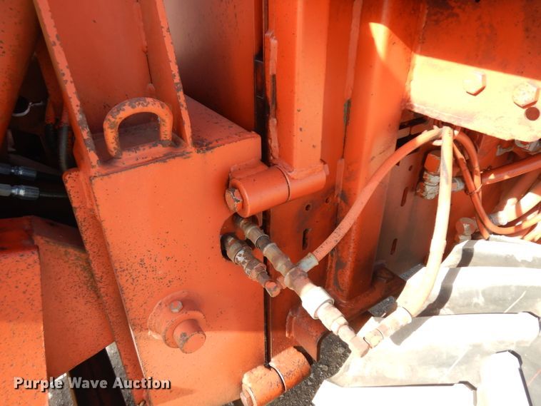 image for item HN9419 1982 Ditch Witch 6510  rock saw