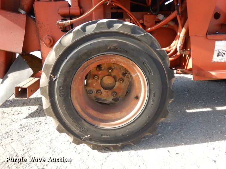 image for item HN9419 1982 Ditch Witch 6510  rock saw