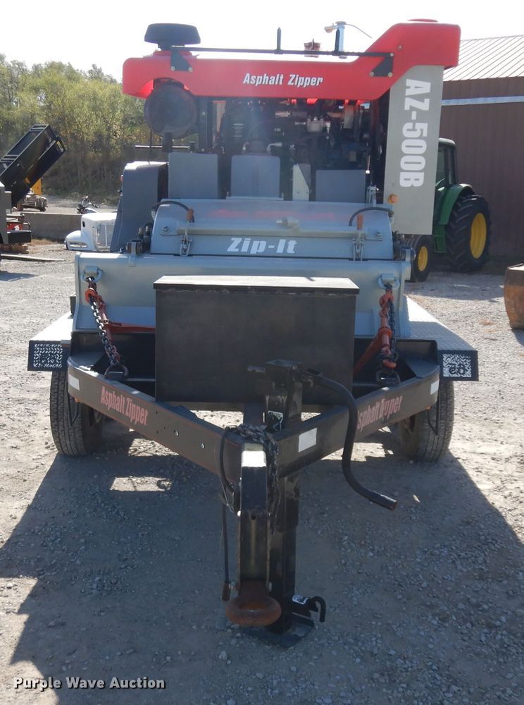 image for item HN9421 2009 Asphalt Zipper AZ-500B wheel loader cold planer