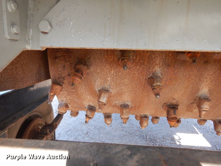 image for item HN9421 2009 Asphalt Zipper AZ-500B wheel loader cold planer