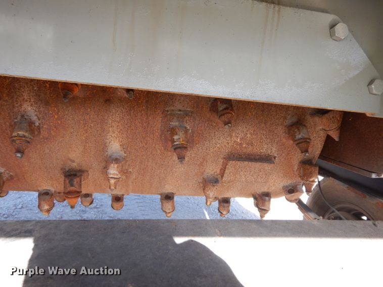 image for item HN9421 2009 Asphalt Zipper AZ-500B wheel loader cold planer