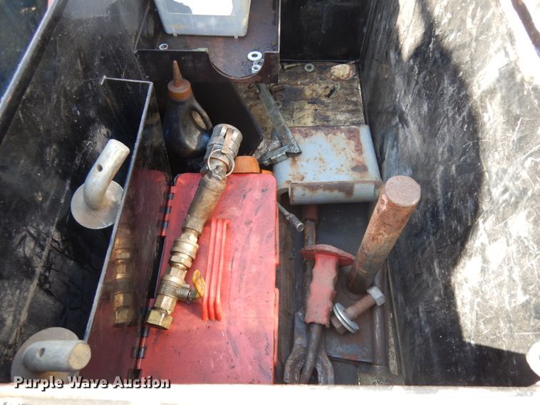 image for item HN9421 2009 Asphalt Zipper AZ-500B wheel loader cold planer