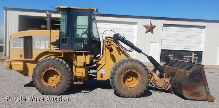 image for item HO9247 2003 Caterpillar 924G  High Lift wheel loader