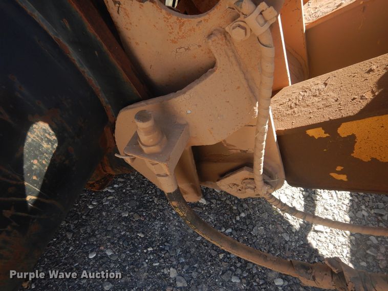 image for item HO9247 2003 Caterpillar 924G  High Lift wheel loader