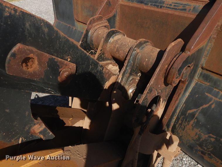 image for item HO9247 2003 Caterpillar 924G  High Lift wheel loader