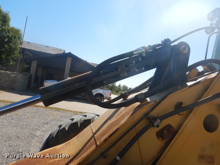 image for item HO9247 2003 Caterpillar 924G  High Lift wheel loader