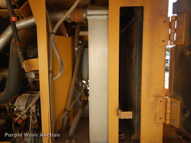 image for item HO9247 2003 Caterpillar 924G  High Lift wheel loader