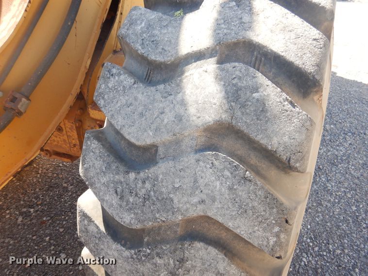 image for item HO9247 2003 Caterpillar 924G  High Lift wheel loader