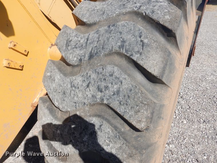 image for item HO9247 2003 Caterpillar 924G  High Lift wheel loader