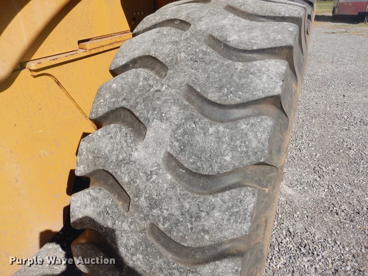 image for item HO9247 2003 Caterpillar 924G  High Lift wheel loader