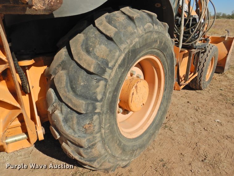 image for item HU9624 2002 Case 580 Super M  backhoe