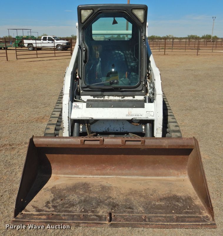 image for item HU9626 2011 Bobcat T190  tracked skid steer loader