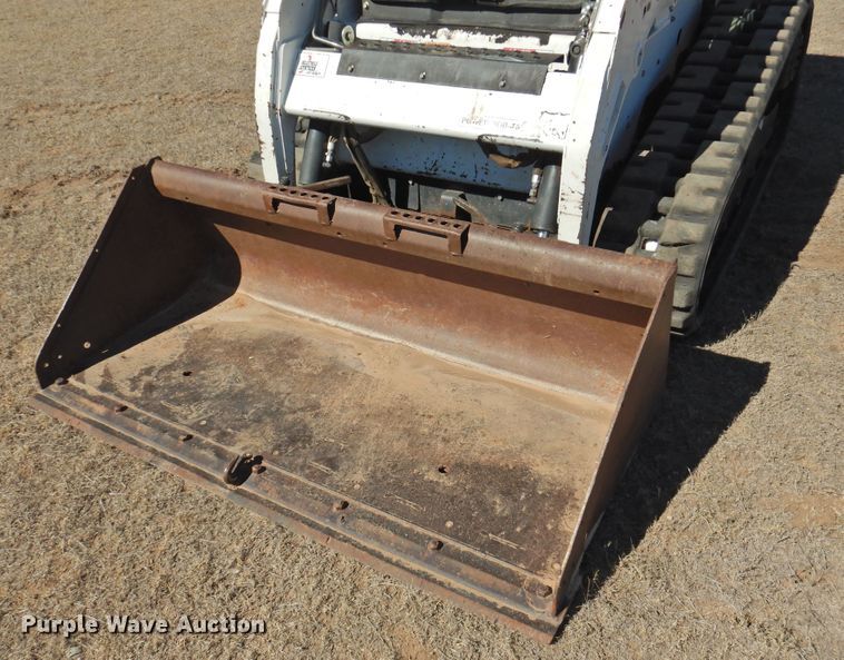 image for item HU9626 2011 Bobcat T190  tracked skid steer loader