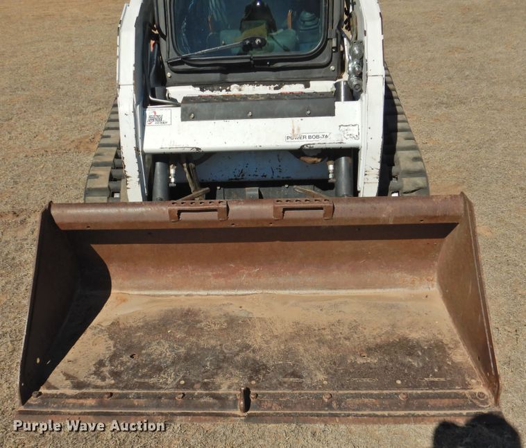image for item HU9626 2011 Bobcat T190  tracked skid steer loader