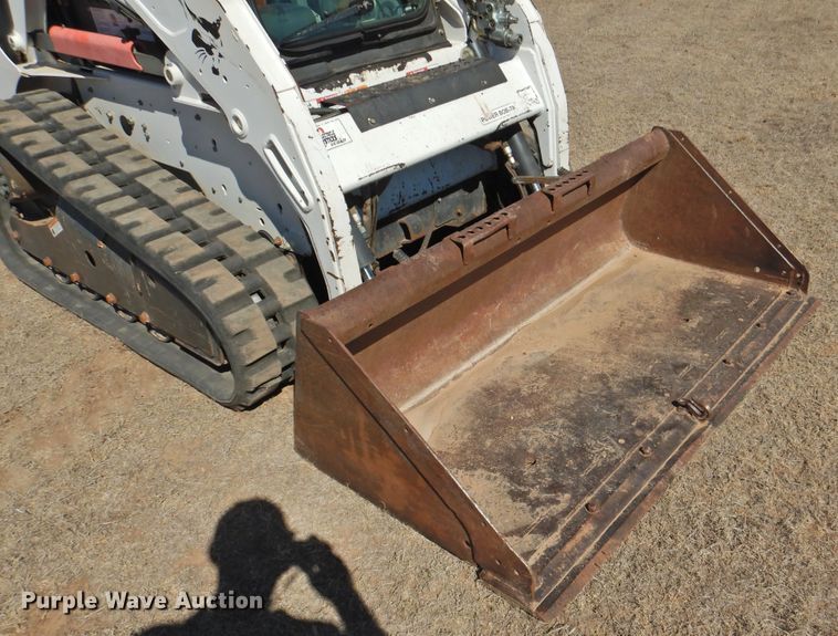image for item HU9626 2011 Bobcat T190  tracked skid steer loader
