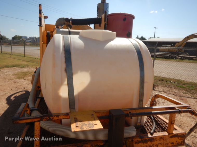 image for item HW9094 2000 Vactron PMD800DT vacuum excavator