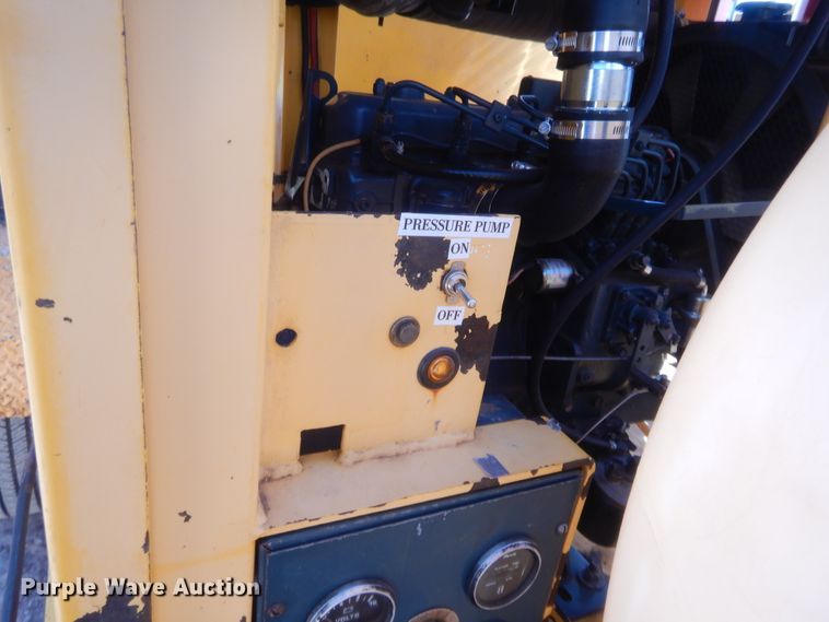 image for item HW9094 2000 Vactron PMD800DT vacuum excavator