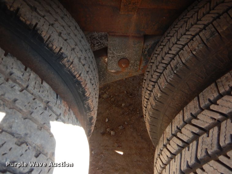 image for item HW9094 2000 Vactron PMD800DT vacuum excavator