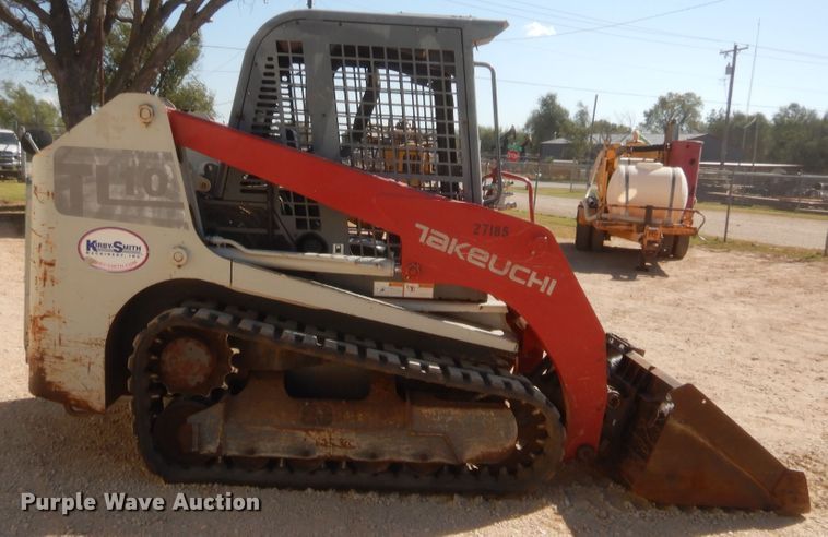image for item HW9095 2014 Takeuchi TL10  tracked skid steer loader