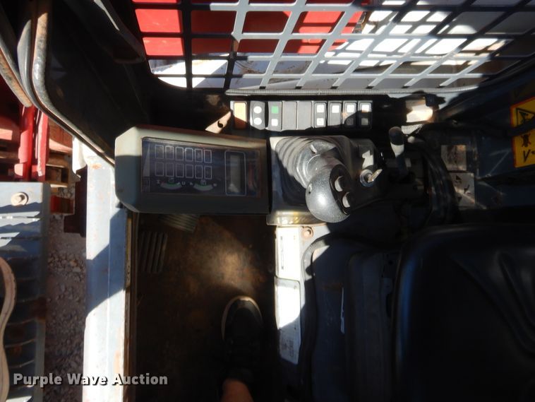 image for item HW9095 2014 Takeuchi TL10  tracked skid steer loader