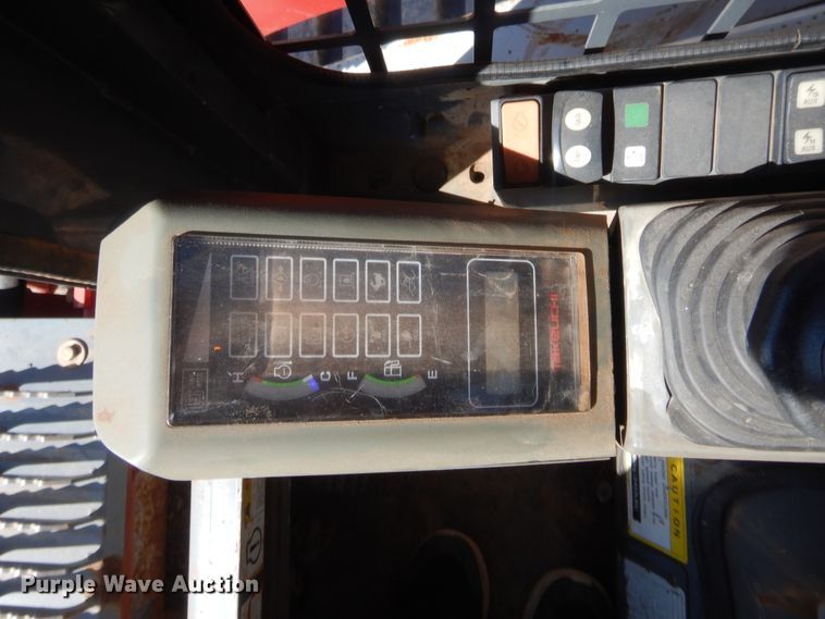 image for item HW9095 2014 Takeuchi TL10  tracked skid steer loader