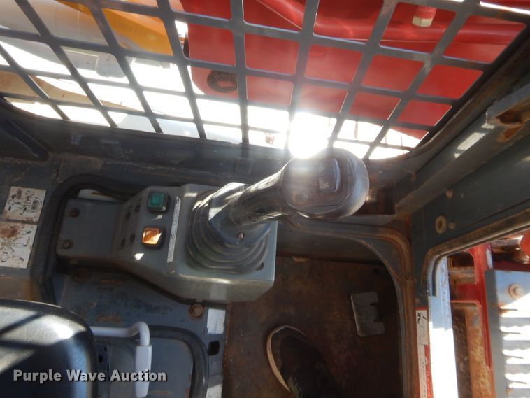 image for item HW9095 2014 Takeuchi TL10  tracked skid steer loader