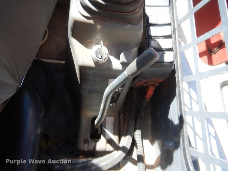 image for item HW9095 2014 Takeuchi TL10  tracked skid steer loader