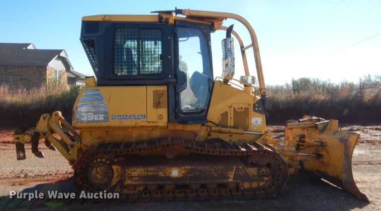 image for item HW9105 2009 Komatsu D39EX-22  dozer