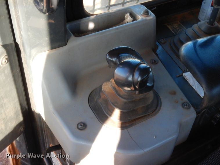 image for item HW9105 2009 Komatsu D39EX-22  dozer