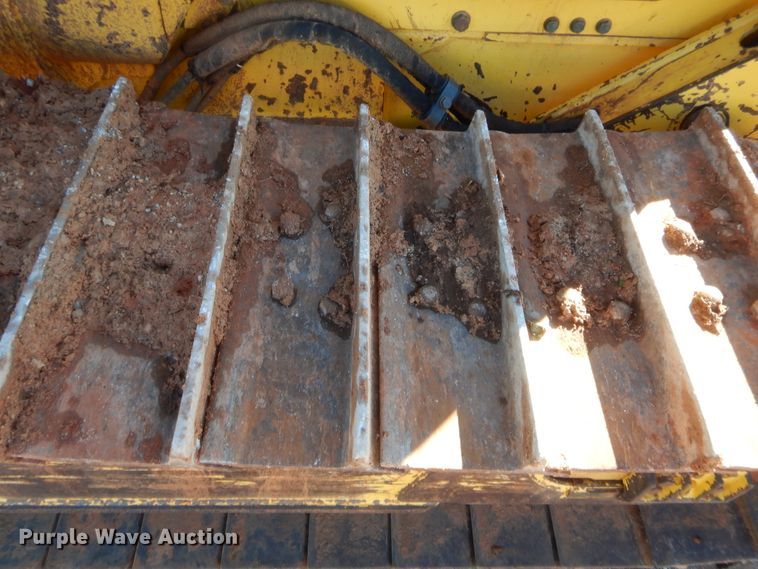 image for item HW9105 2009 Komatsu D39EX-22  dozer