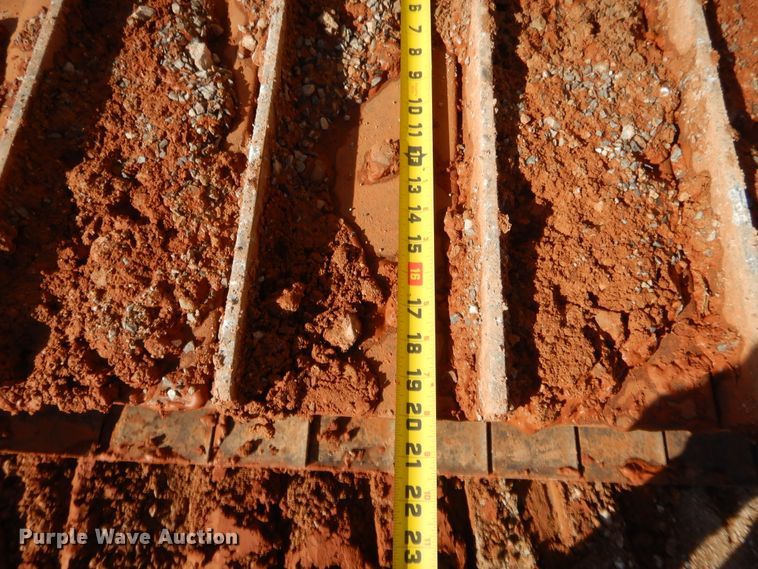 image for item HW9105 2009 Komatsu D39EX-22  dozer