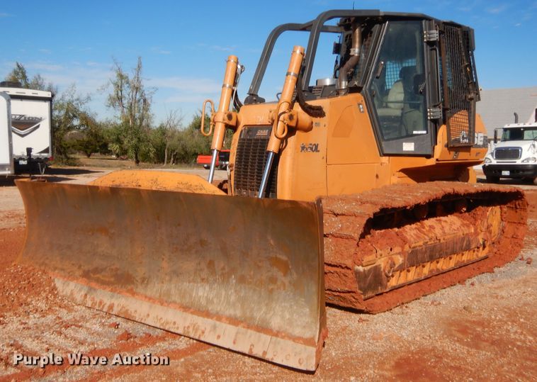 image for item HW9107 2011 Case 1650L   dozer