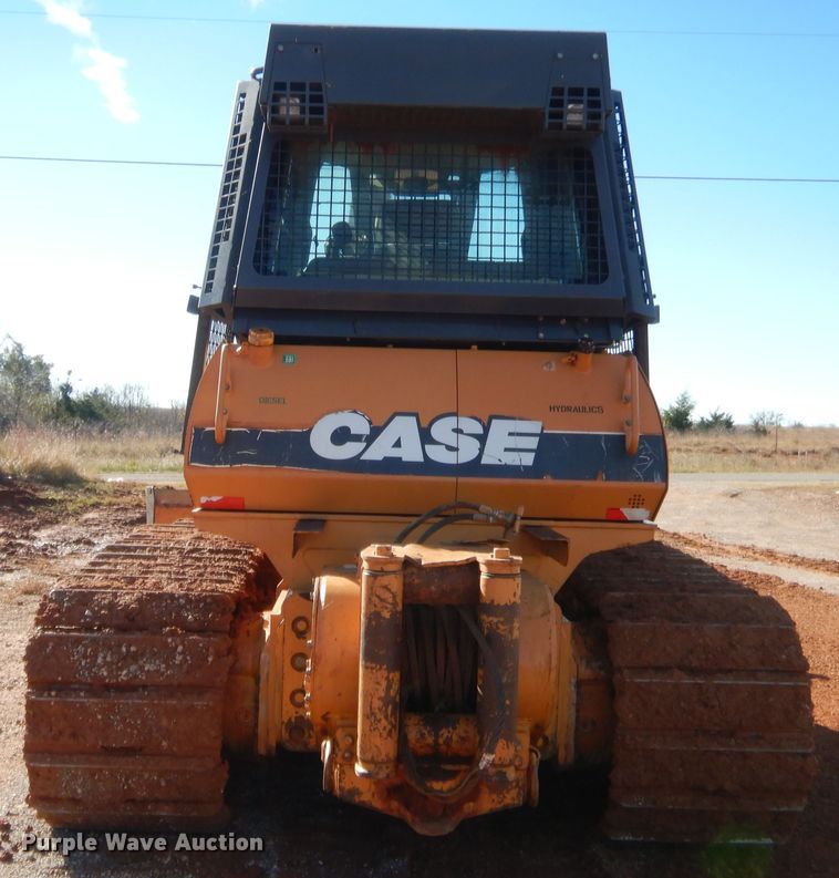 image for item HW9107 2011 Case 1650L   dozer
