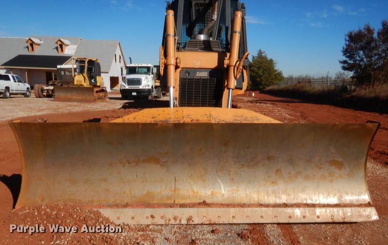 image for item HW9107 2011 Case 1650L   dozer