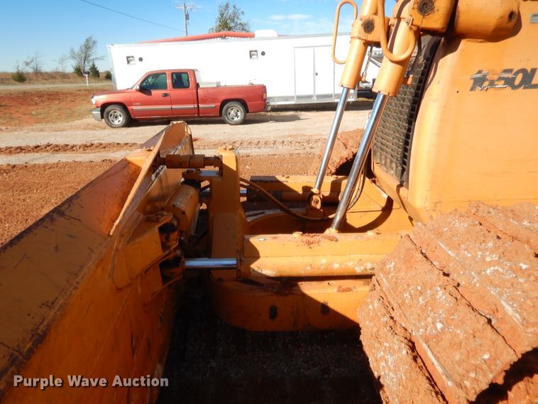 image for item HW9107 2011 Case 1650L   dozer