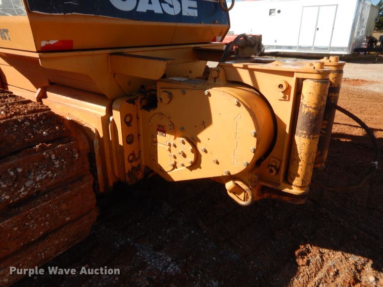 image for item HW9107 2011 Case 1650L   dozer
