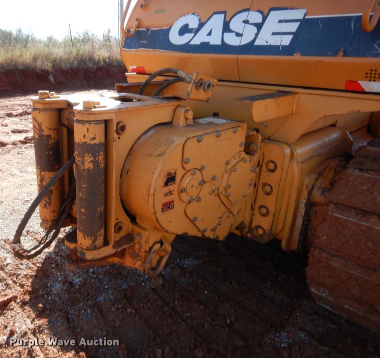 image for item HW9107 2011 Case 1650L   dozer