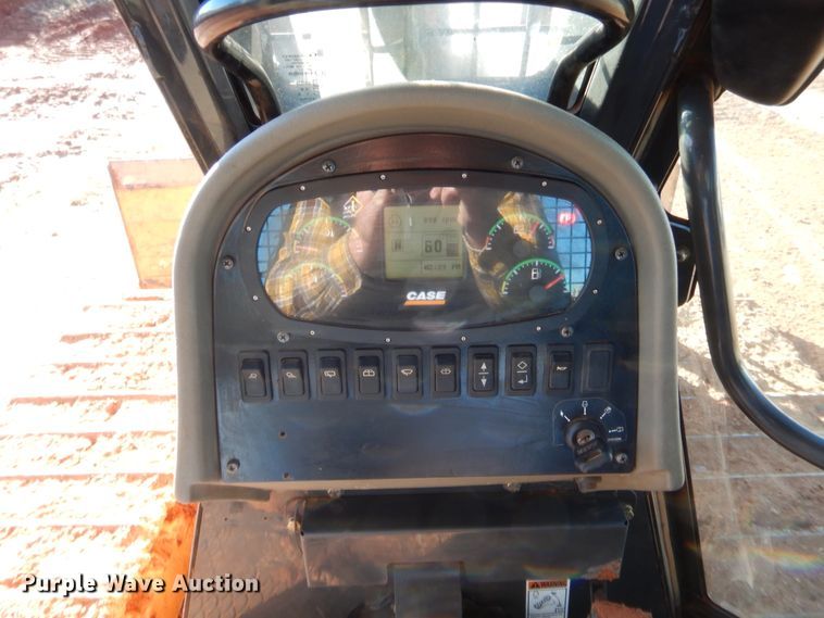 image for item HW9107 2011 Case 1650L   dozer