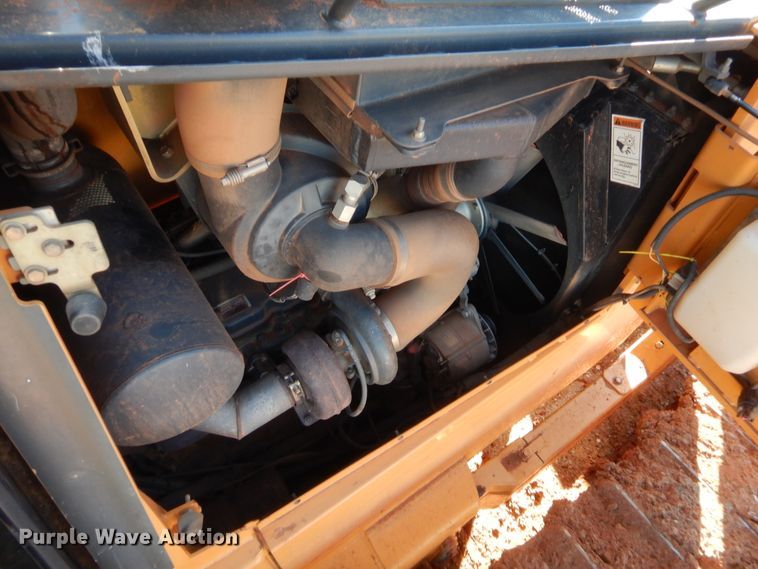 image for item HW9107 2011 Case 1650L   dozer