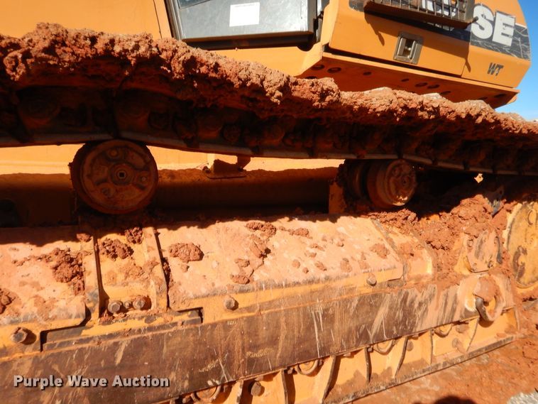 image for item HW9107 2011 Case 1650L   dozer
