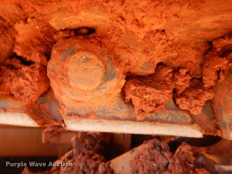 image for item HW9107 2011 Case 1650L   dozer