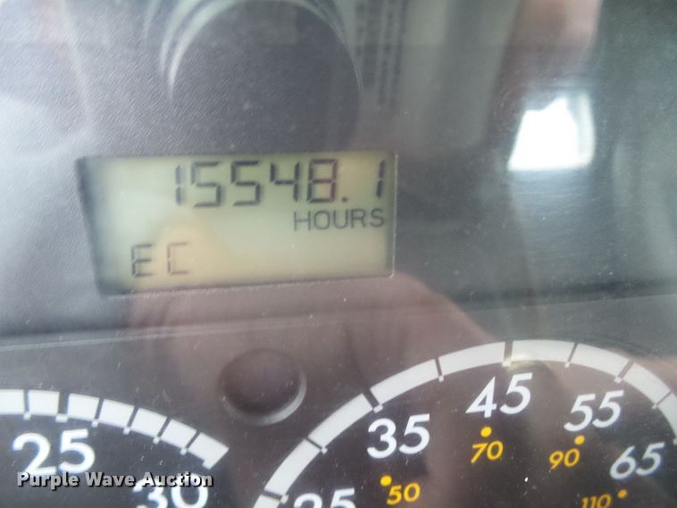 image for item DC2901 2009 Freightliner Columbia  semi truck