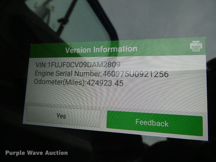 image for item DC2901 2009 Freightliner Columbia  semi truck