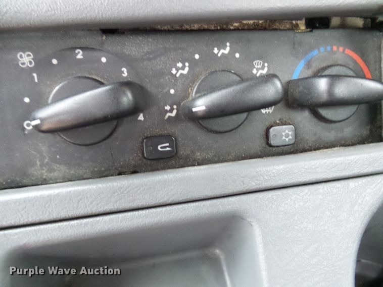 image for item DC2901 2009 Freightliner Columbia  semi truck