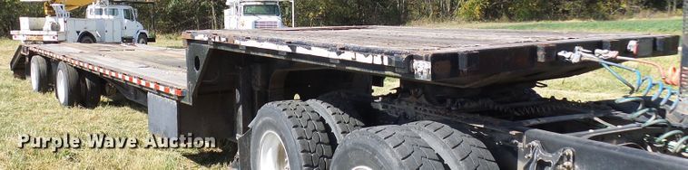 image for item DC2941 1985 Transcraft DTL22-45 drop deck equipment trailer