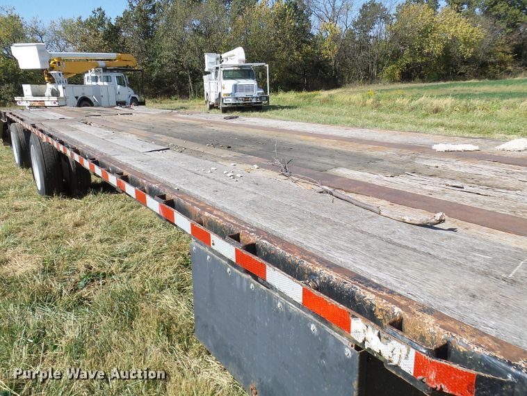 image for item DC2941 1985 Transcraft DTL22-45 drop deck equipment trailer