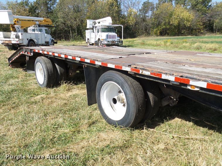 image for item DC2941 1985 Transcraft DTL22-45 drop deck equipment trailer