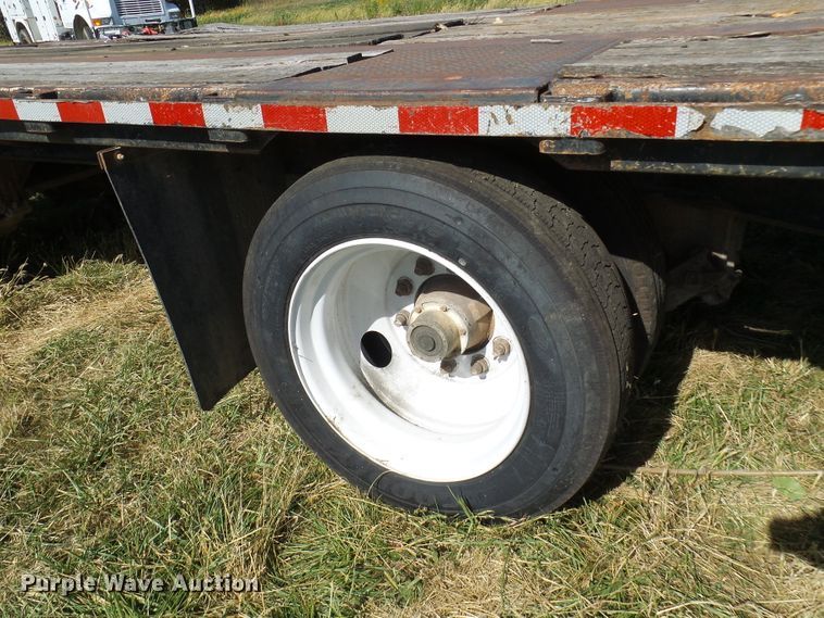 image for item DC2941 1985 Transcraft DTL22-45 drop deck equipment trailer