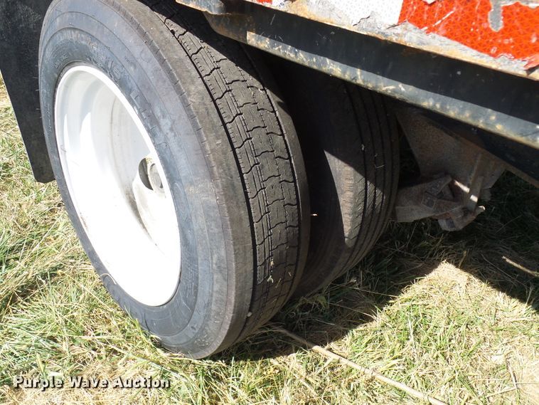 image for item DC2941 1985 Transcraft DTL22-45 drop deck equipment trailer